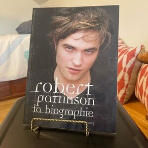 Robert Pattinson: La Biographie French Book